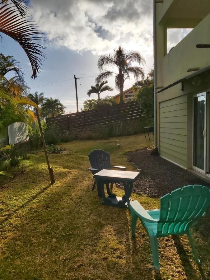Location Meublee - Les Avirons Apartment Exterior photo
